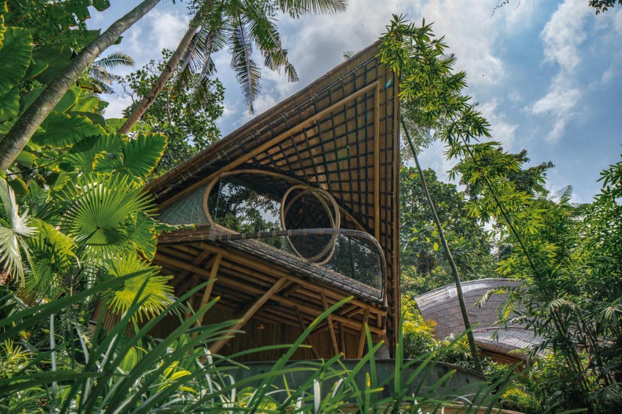 Suenyo Eco Retreat Hotel ตาบานัน ภายนอก รูปภาพ