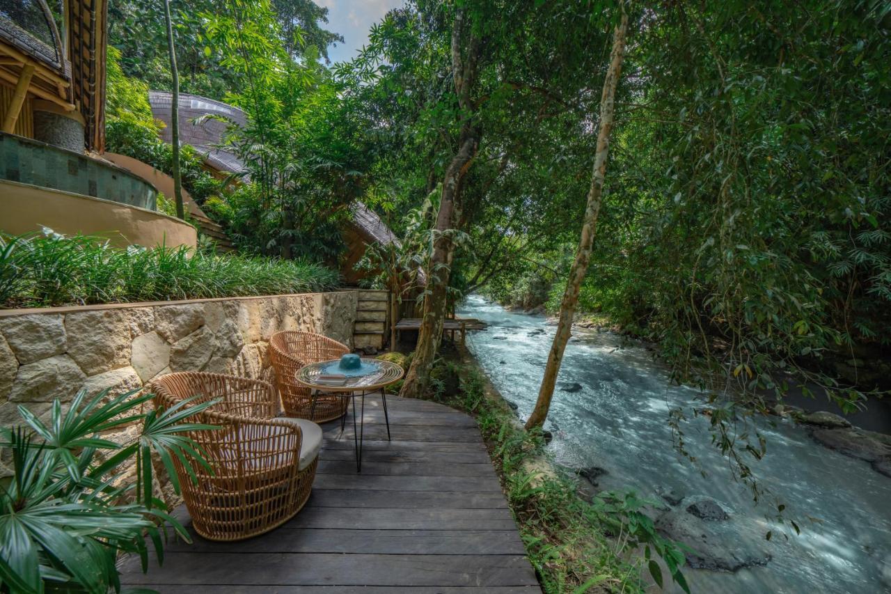 Suenyo Eco Retreat Hotel ตาบานัน ภายนอก รูปภาพ