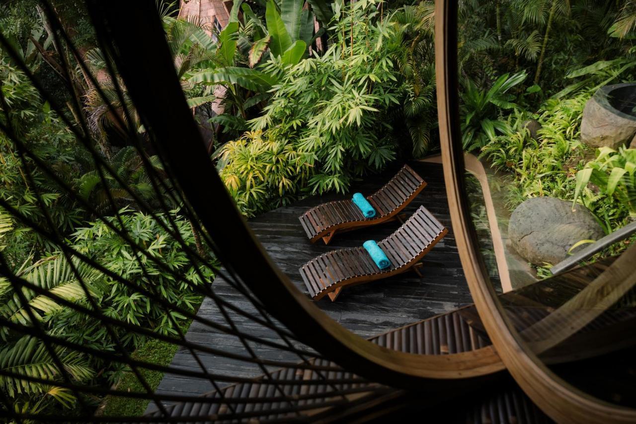 Suenyo Eco Retreat Hotel ตาบานัน ภายนอก รูปภาพ