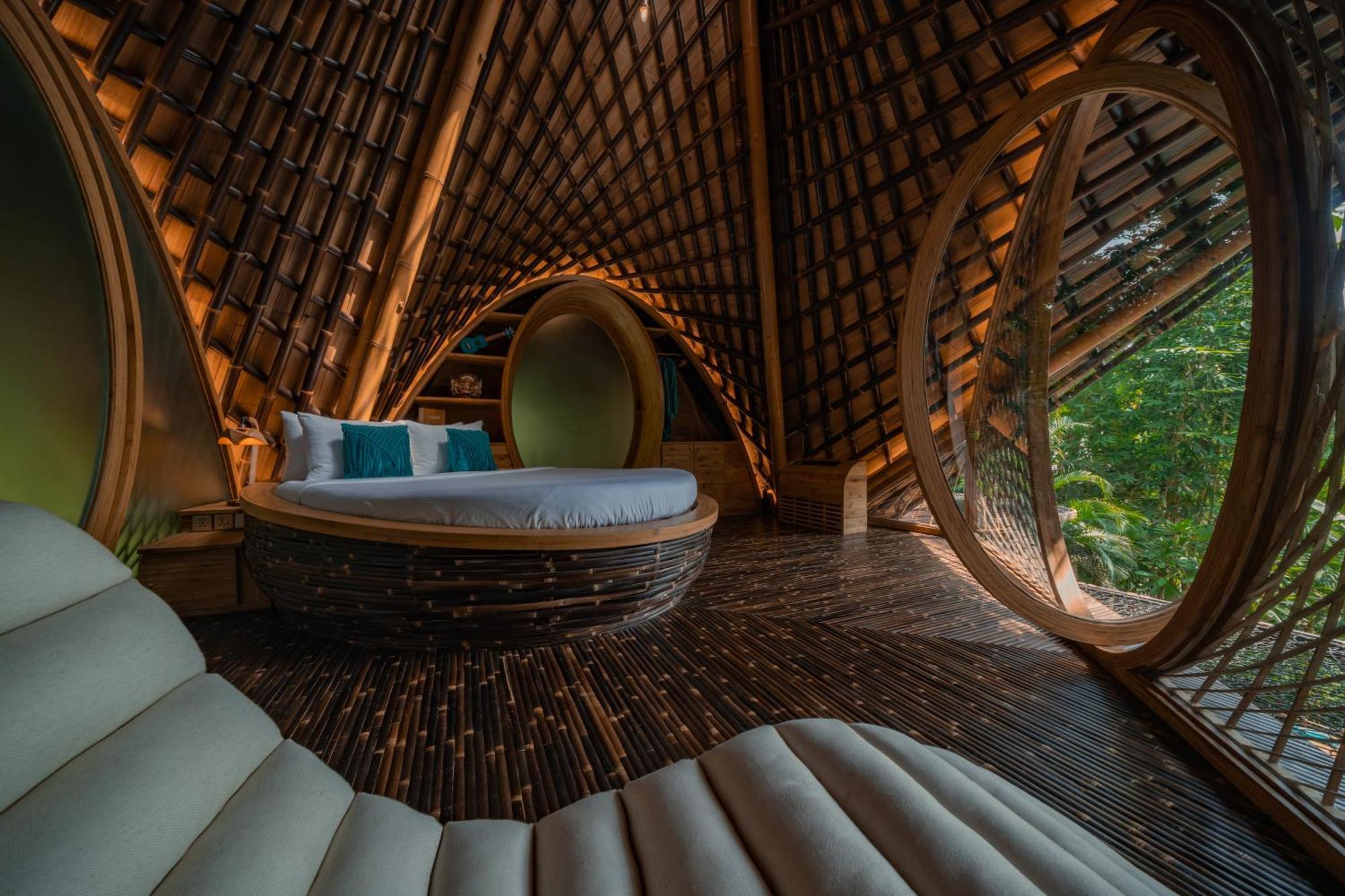 Suenyo Eco Retreat Hotel ตาบานัน ภายนอก รูปภาพ