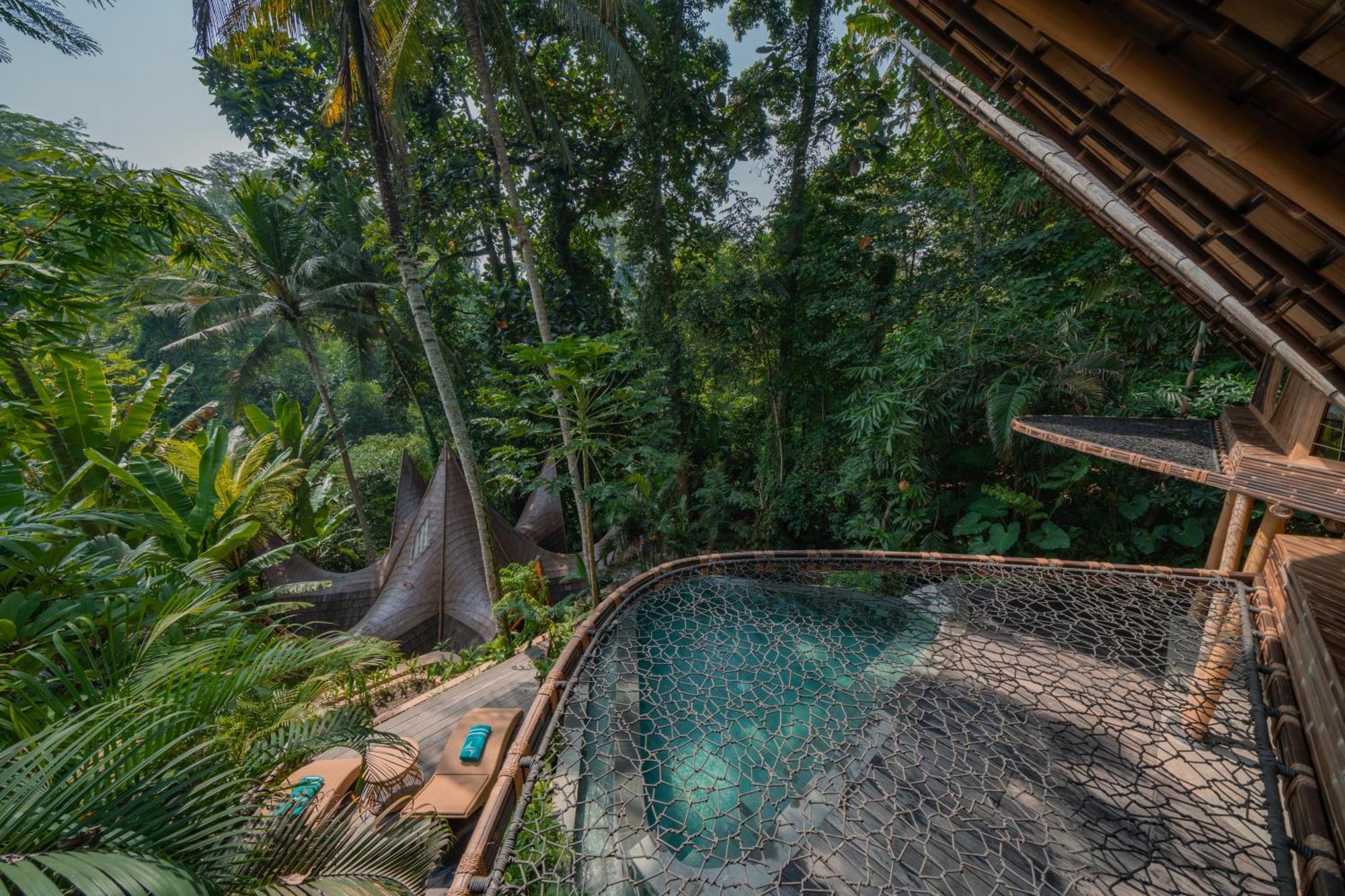 Suenyo Eco Retreat Hotel ตาบานัน ภายนอก รูปภาพ