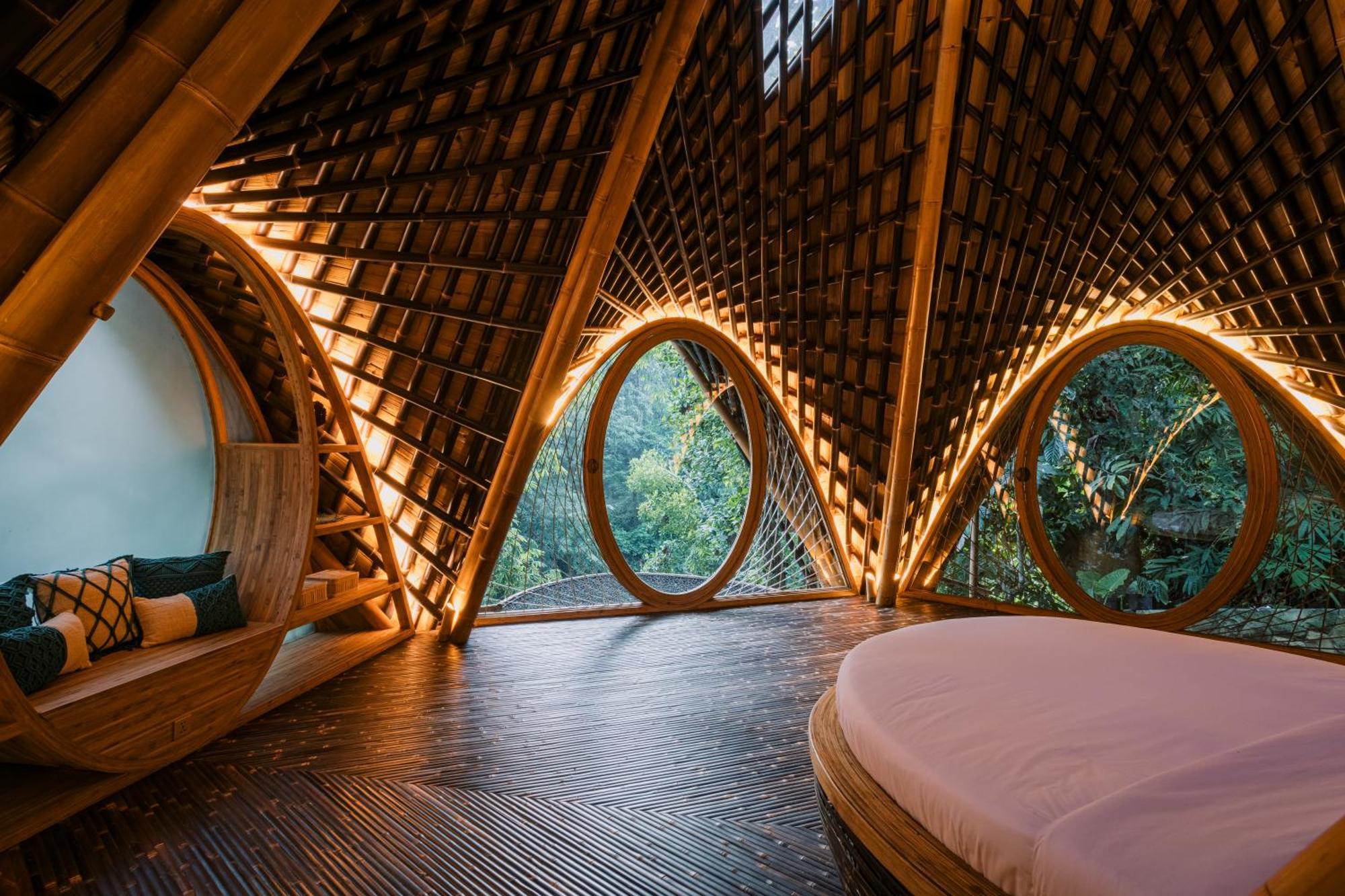 Suenyo Eco Retreat Hotel ตาบานัน ภายนอก รูปภาพ