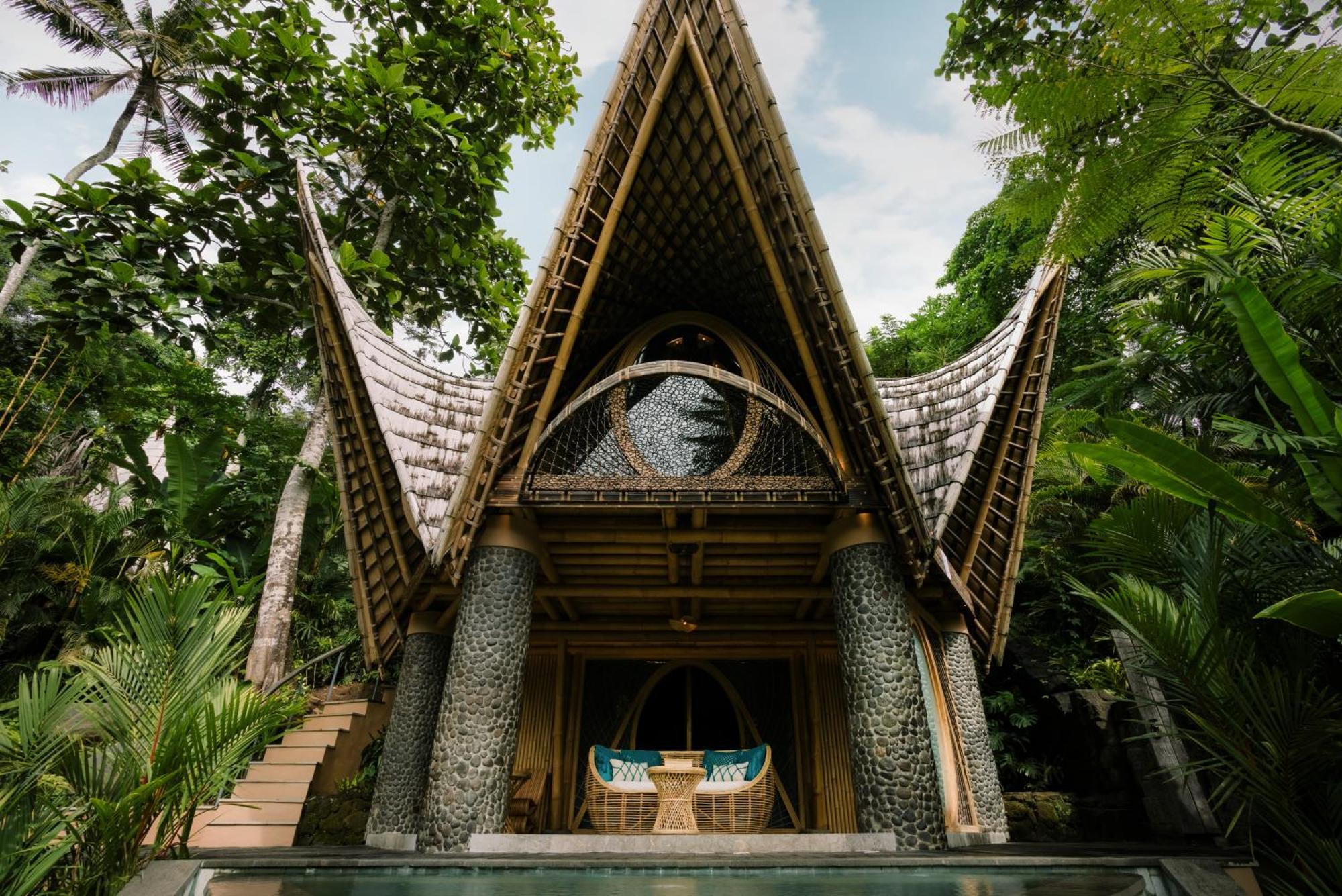 Suenyo Eco Retreat Hotel ตาบานัน ภายนอก รูปภาพ